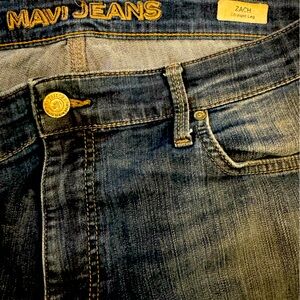 Mavi Zach straight leg jeans sized 36-30